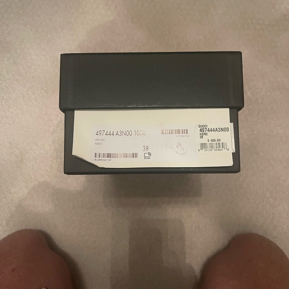 Authentic Gucci shoe box -